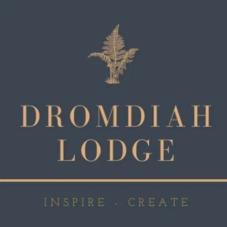 Dromdiah بيت خشبي
